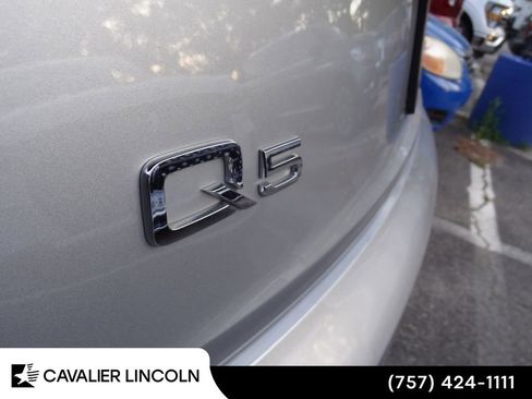 Used 2021 Audi Q5 Prestige w/ Prestige Package AWD/4WD image 6