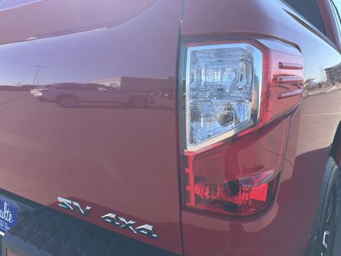 Used 2024 Nissan Titan SV w/ Accessory Utility Package image 17