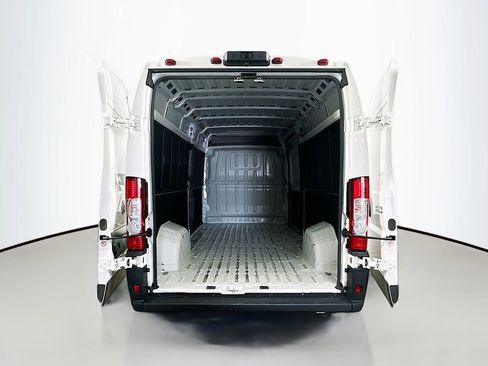 Used 2023 RAM ProMaster 2500 image 28
