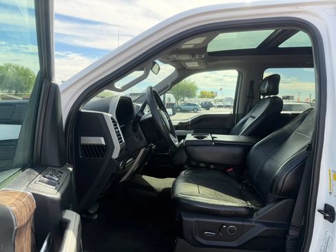 Used 2017 Ford F350 Lariat w/ Lariat Ultimate Package AWD/4WD image 20