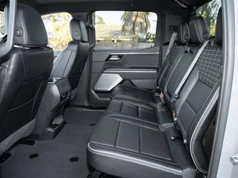 Used 2024 GMC Sierra EV Denali image 67