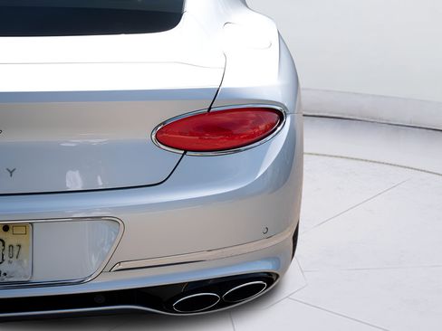 Used 2020 Bentley Continental GT AWD/4WD image 17