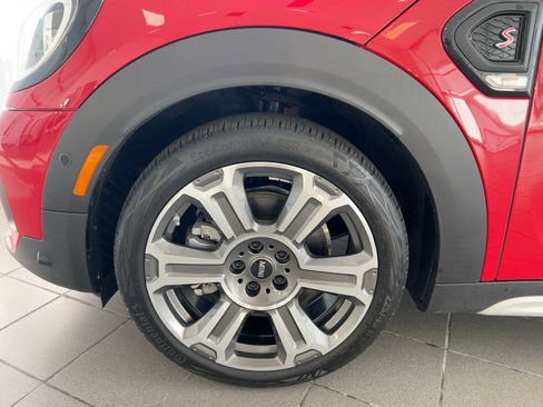 Certified 2024 MINI Cooper Countryman S image 12