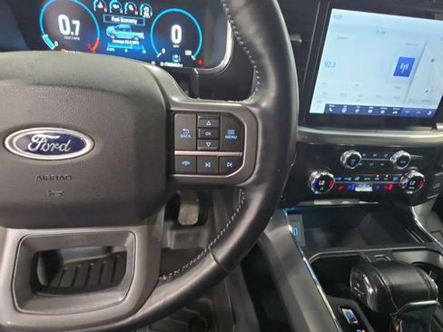 Used 2021 Ford F150 Lariat AWD/4WD image 17