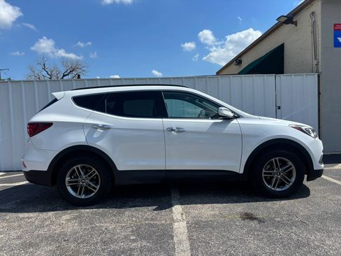 Used 2017 Hyundai Santa Fe Sport AWD/4WD image 7