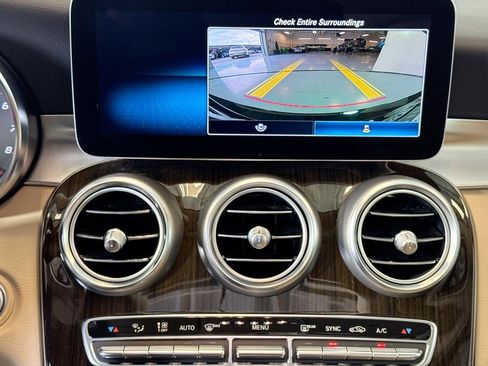 Used 2020 Mercedes-Benz C 300 Sedan image 14