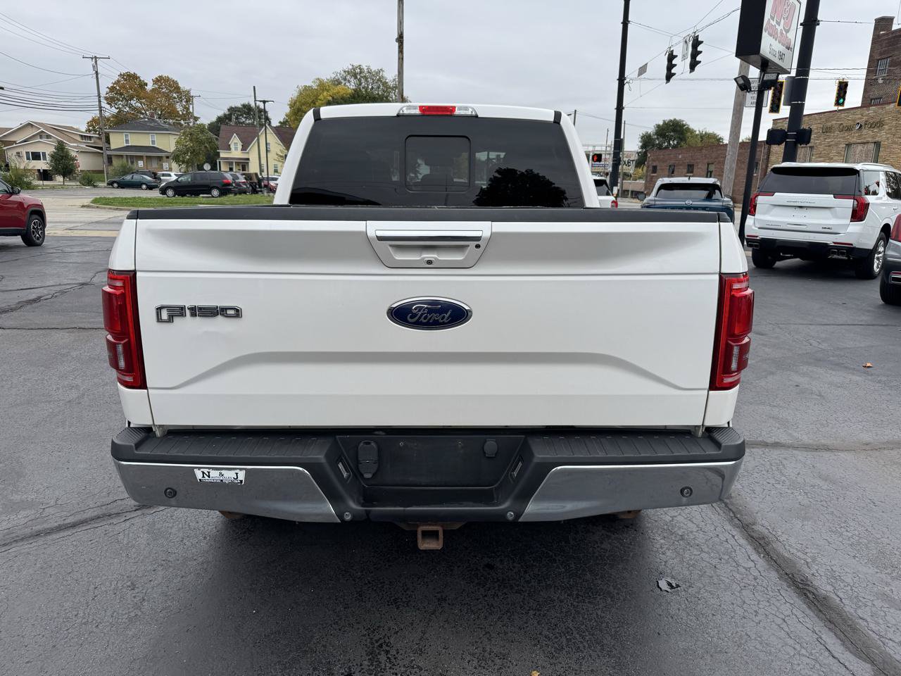 Used 2015 Ford F150 Lariat w/ Equipment Group 502A Luxury AWD/4WD image 7