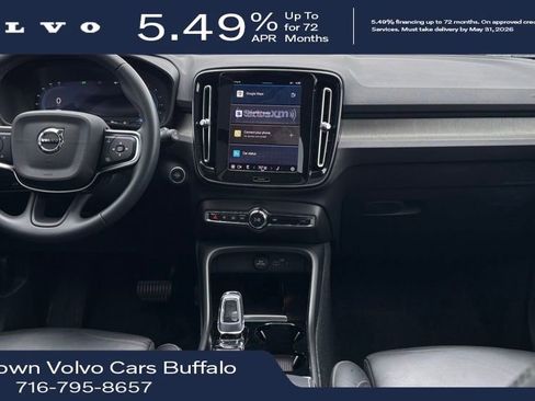 Used 2023 Volvo XC40 B5 Plus w/ Driver Assist Package AWD/4WD image 5
