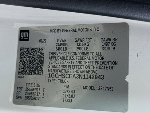 Used 2022 Chevrolet Colorado LT w/ Fleet Safety Package image 39