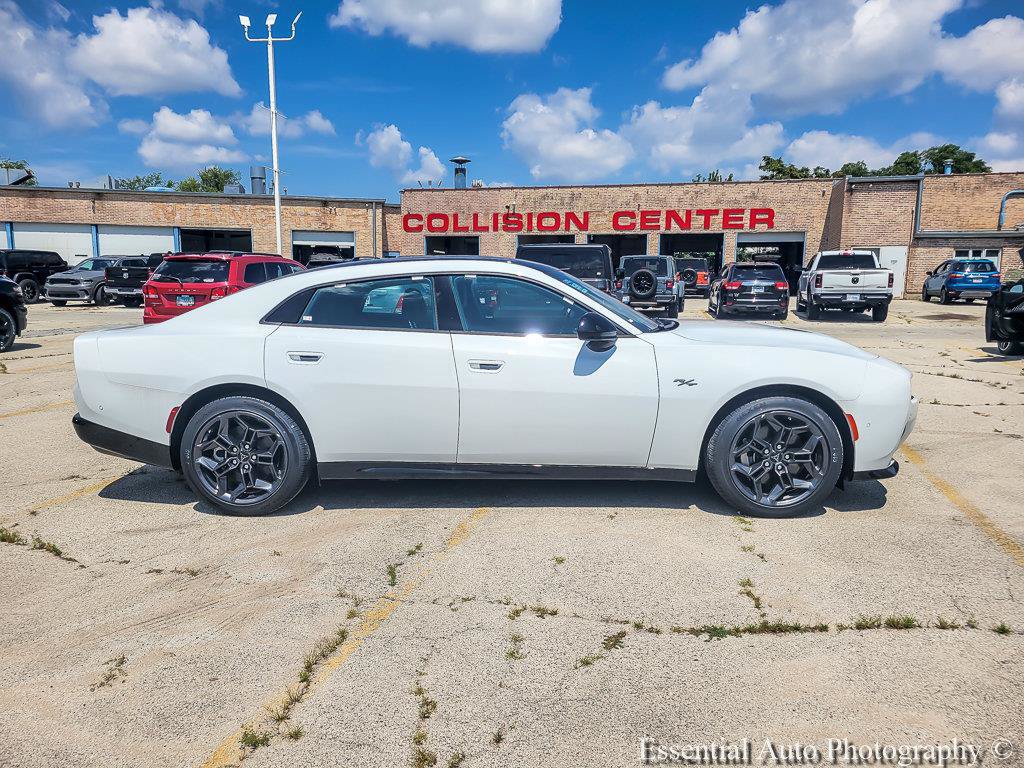 New 2026 Dodge Charger R/T w/ Driver Convenience Group AWD/4WD image 15