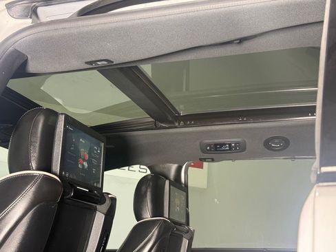 Used 2019 Chrysler Pacifica Limited w/ Advanced Safetytec Group FWD image 20