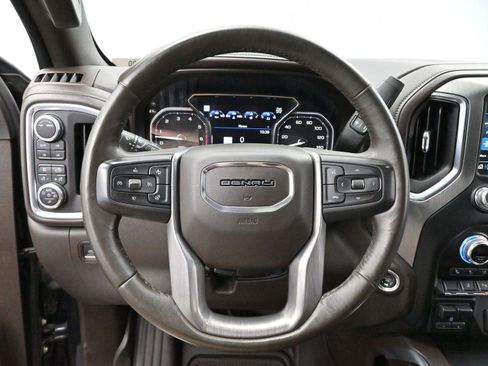 Used 2021 GMC Sierra 2500 Denali w/ Denali Ultimate Package image 15