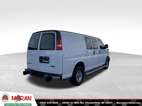 Used 2024 GMC Savana 2500 w/ Driver Convenience Package image 5