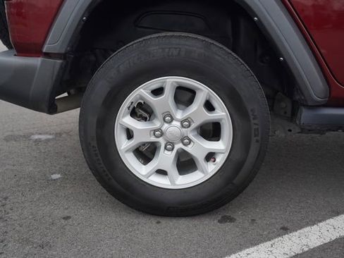 Used 2021 Jeep Wrangler Unlimited Islander image 45