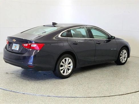 Used 2025 Chevrolet Malibu LT FWD image 7