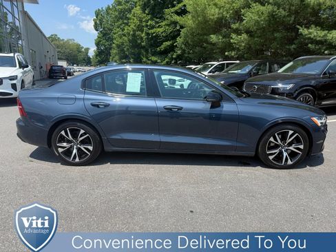 Used 2023 Volvo S60 B5 Plus w/ Climate Package AWD/4WD image 9