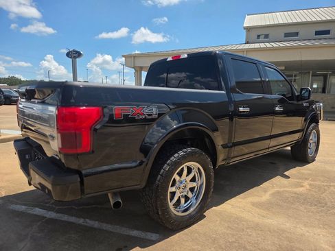 Used 2019 Ford F150 Platinum w/ Equipment Group 701A Luxury AWD/4WD image 5