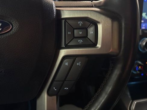 Used 2020 Ford F150 Platinum w/ Equipment Group 701A Luxury image 17