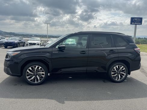 New 2026 Subaru Forester Touring AWD/4WD image 7