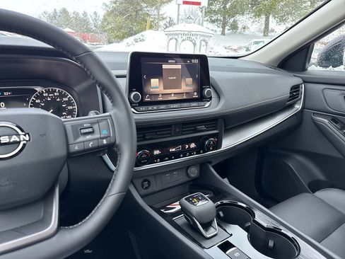 New 2026 Nissan Rogue Dark Armor image 18