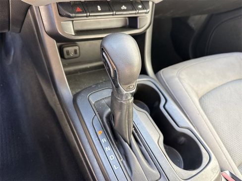 Used 2022 Chevrolet Colorado W/T w/ WT Convenience Package image 14