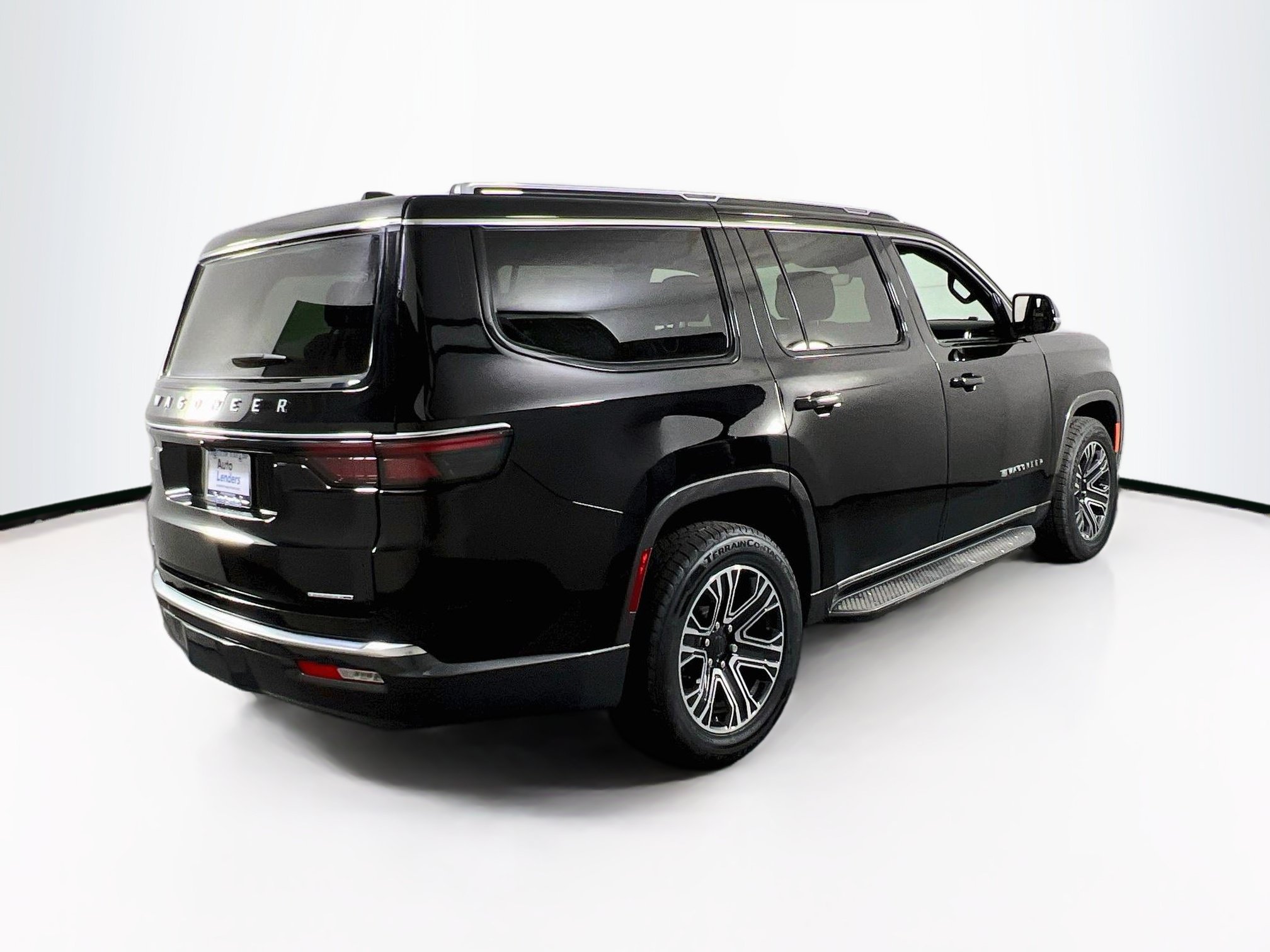 Used 2022 Jeep Wagoneer Series III w/ Rear Seat Video Group 1 AWD/4WD image 5