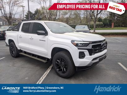New 2025 Chevrolet Colorado Z71 w/ Midnight Edition