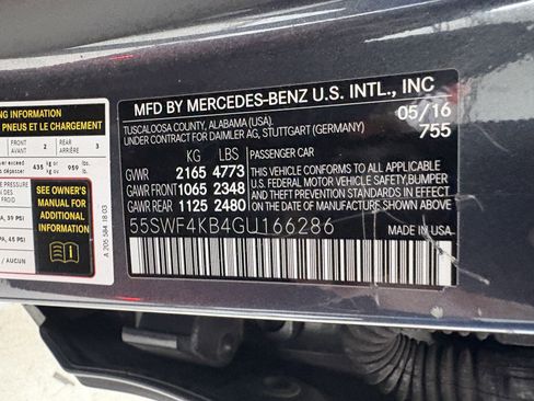 Used 2016 Mercedes-Benz C 300 4MATIC Sedan image 30