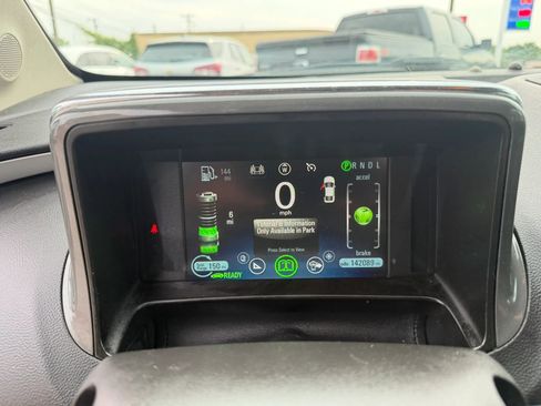 Used 2013 Chevrolet Volt Premium w/ Premium Trim Package FWD image 11