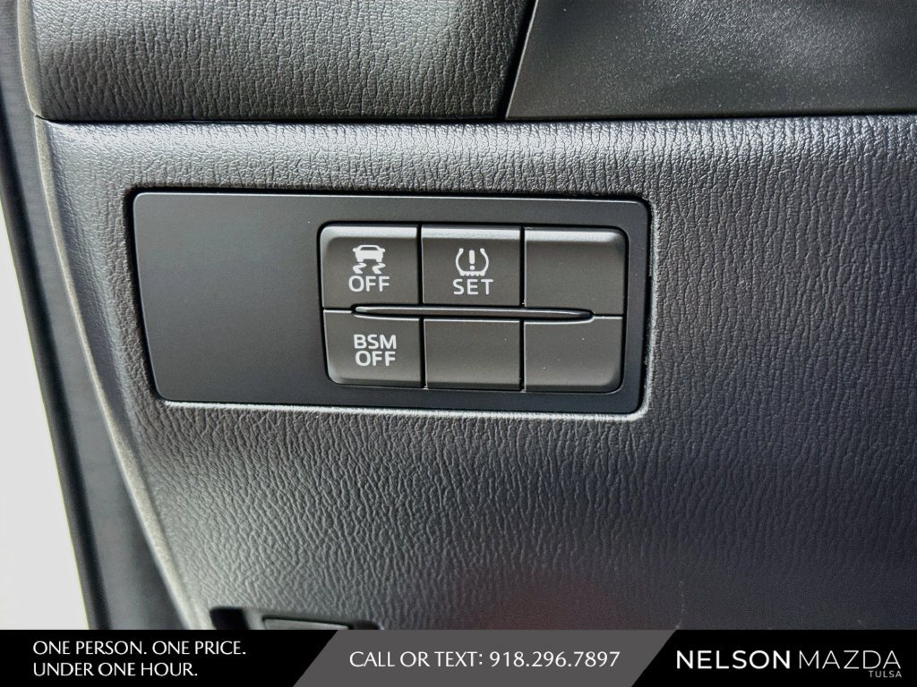Used 2015 MAZDA MAZDA3 i Touring FWD image 27