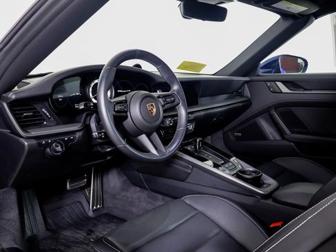 Certified 2023 Porsche 911 Targa 4S image 4