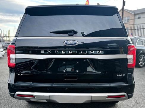 Used 2023 Ford Expedition Max XLT AWD/4WD image 6