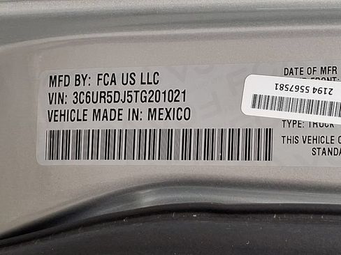 Used 2026 RAM 2500 Big Horn AWD/4WD image 31