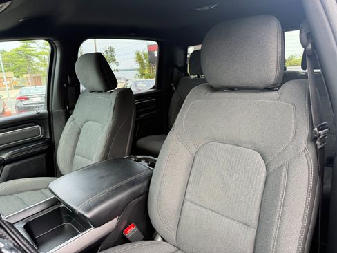 Used 2019 RAM 1500 Big Horn image 13