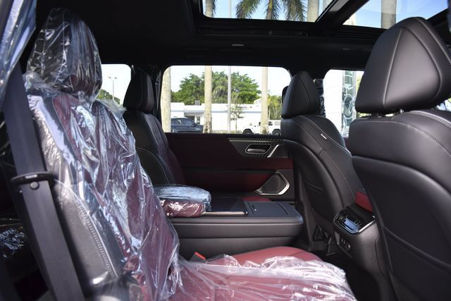 New 2026 INFINITI QX80 Autograph w/ Premium Cargo Package AWD/4WD image 35