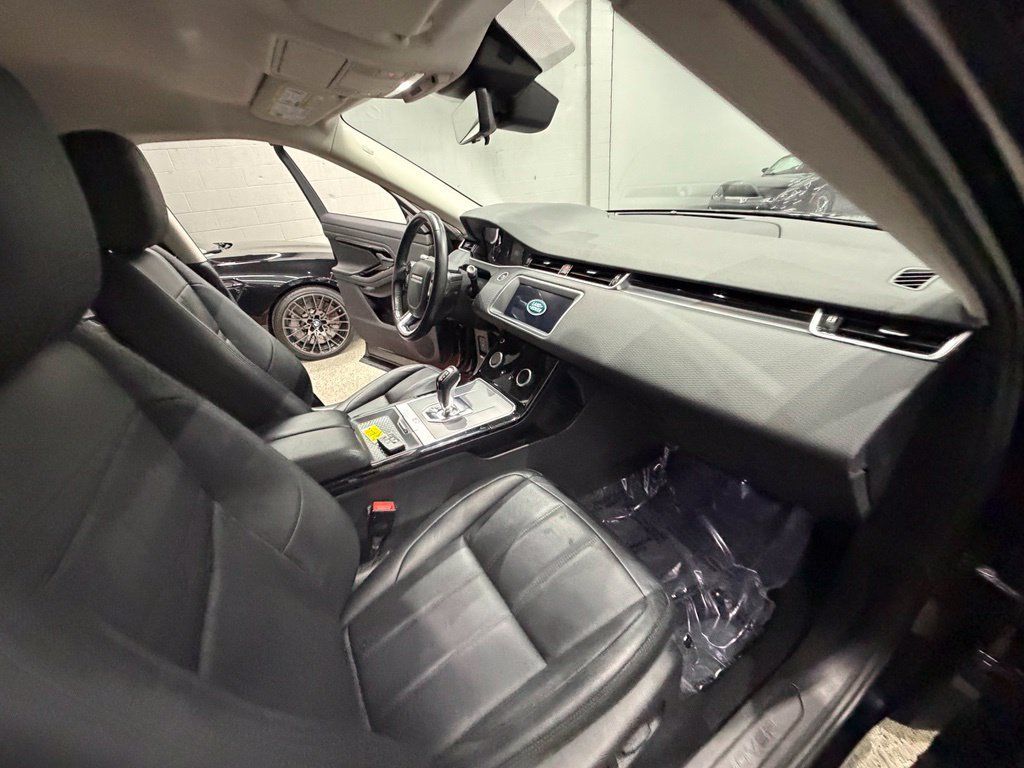 Used 2020 Land Rover Range Rover Evoque S AWD/4WD image 32