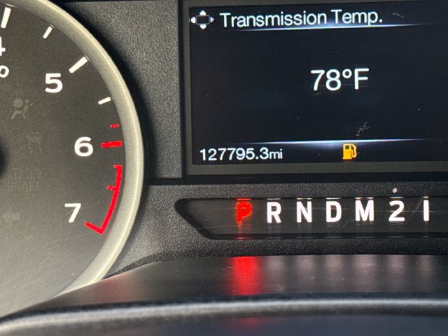 Used 2015 Ford F150 XLT w/ Equipment Group 302A Luxury AWD/4WD image 14
