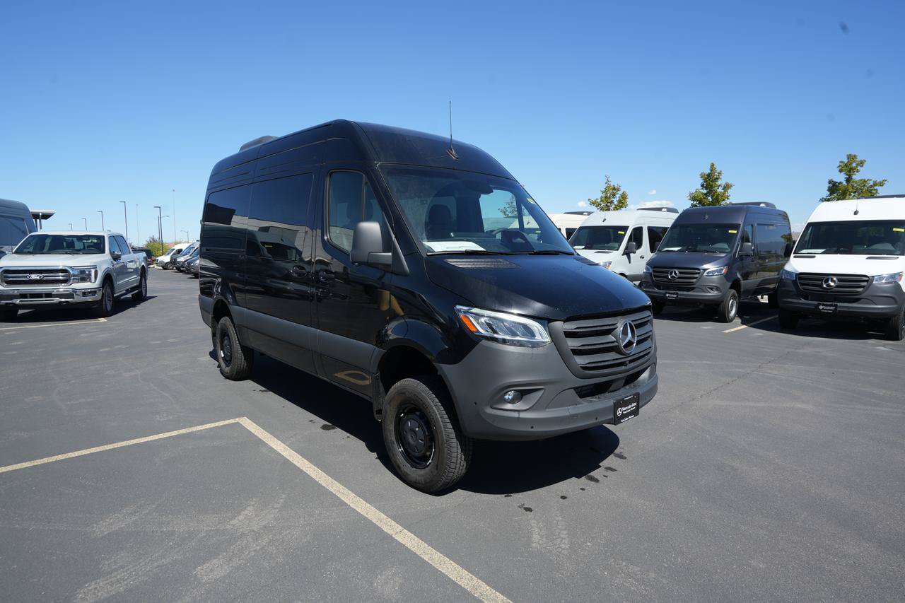 New 2026 Mercedes-Benz Sprinter 2500 image 3