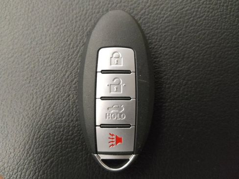 Used 2019 Nissan Maxima Platinum image 32