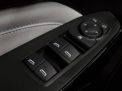 New 2026 Chevrolet Trax LT w/ Driver Confidence Package FWD image 29