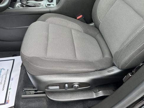 Used 2023 Chevrolet Traverse LT w/ Midnight/Sport Edition AWD/4WD image 12
