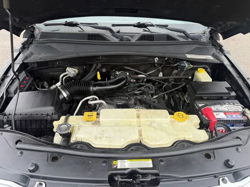 Used 2011 Jeep Liberty Sport image 15