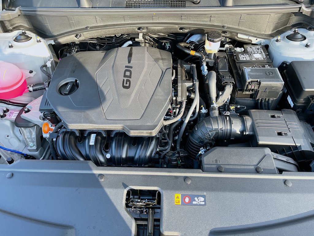 New 2026 Kia Sportage SX FWD image 9