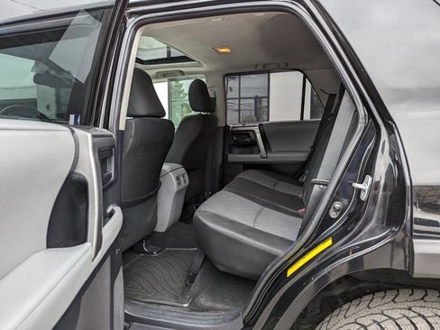 Used 2012 Toyota 4Runner Trail AWD/4WD image 36