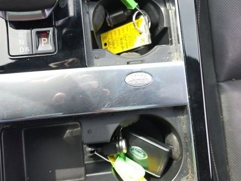 Used 2023 Land Rover Range Rover Velar HST image 20