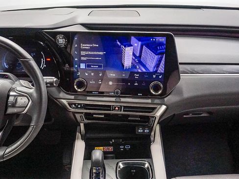 Used 2024 Lexus RX 350 Premium Plus w/ Convenience Package image 14