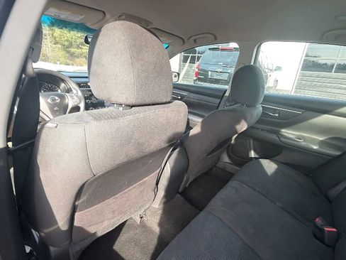 Used 2015 Nissan Altima 2.5 S w/ Power Driver Seat Package image 35