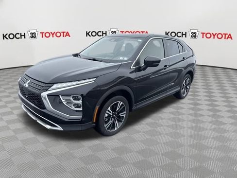 Used 2025 Mitsubishi Eclipse Cross SE image 3