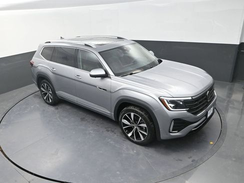 New 2026 Volkswagen Atlas SEL Premium R-Line AWD/4WD image 13