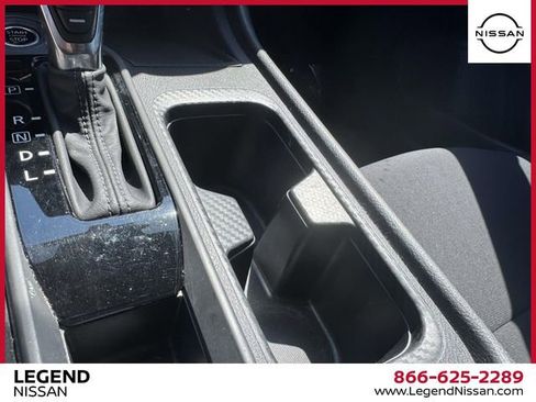 Used 2024 Nissan Sentra S FWD image 31